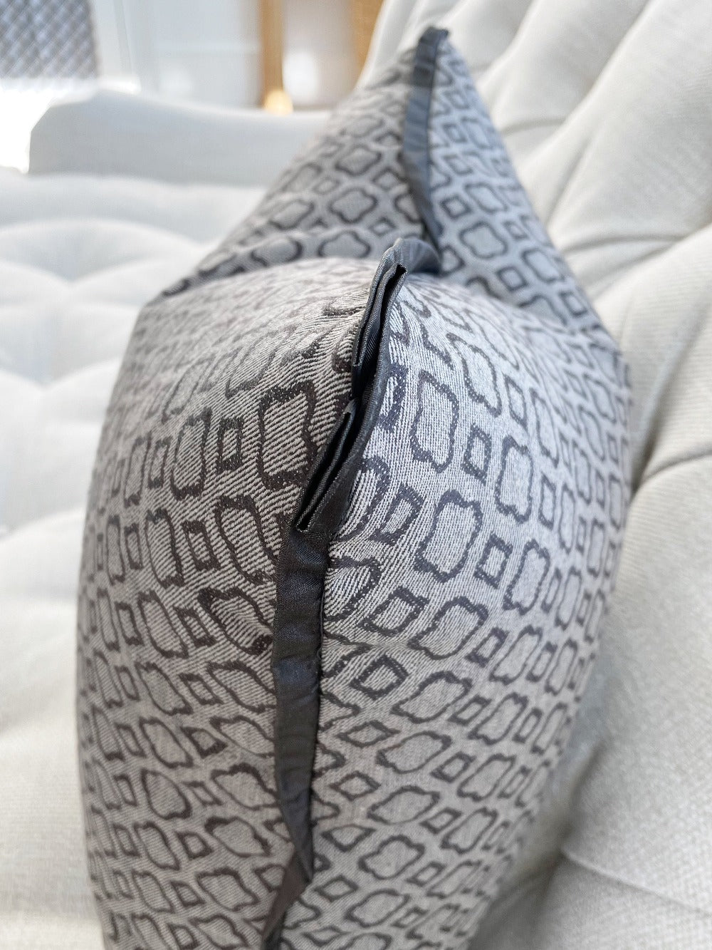 Lee Jofa Suzanne Kasler Castille with Contrasting Silk Flange Pillow